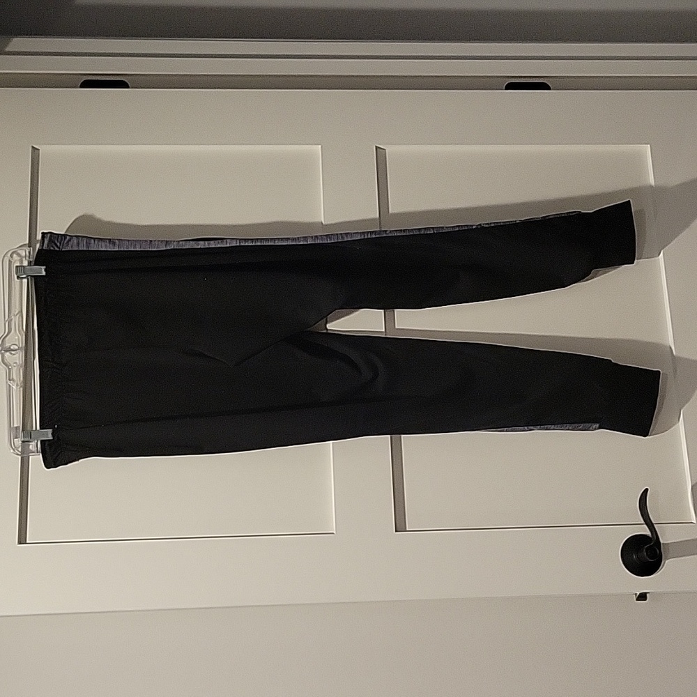 Maurices joggers,M - Picture 2 of 5